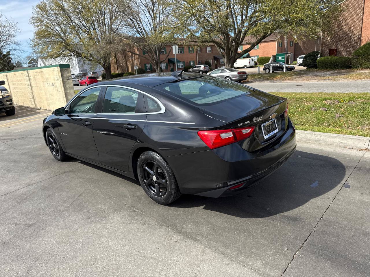 Used 2016 Chevrolet Malibu LS FWD image 9