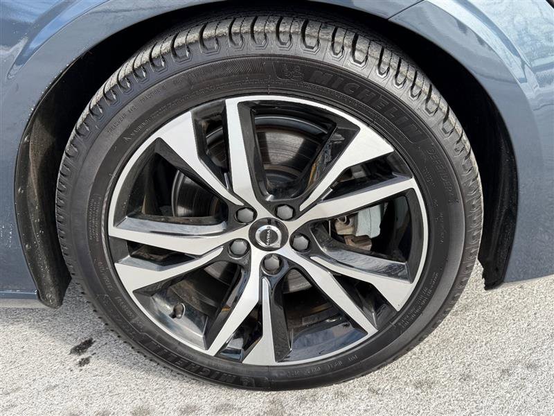 Used 2023 Volvo S60 B5 Core image 23