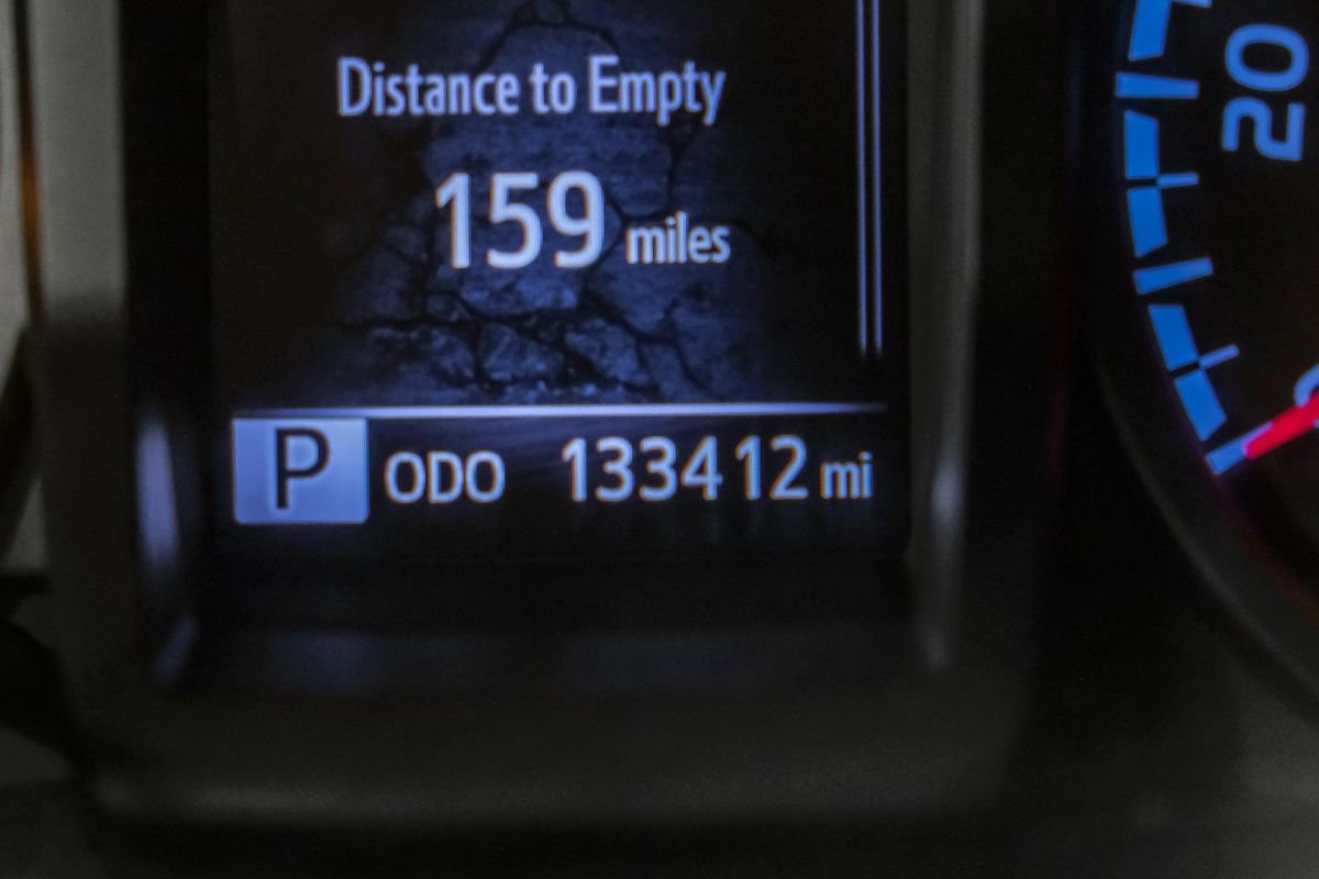 Used 2021 Toyota Tacoma SR image 19