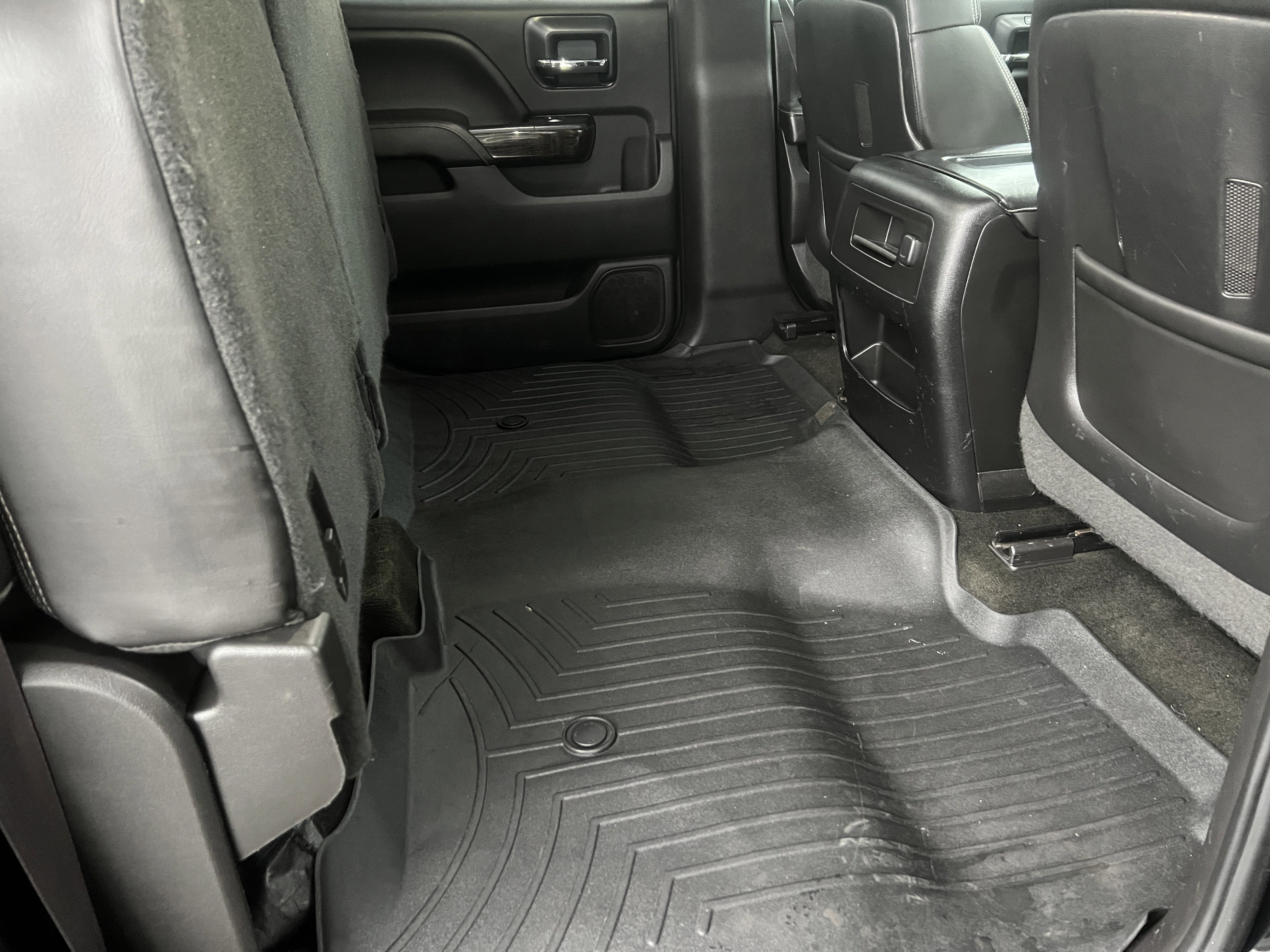 Used 2015 GMC Sierra 3500 Denali AWD/4WD image 20