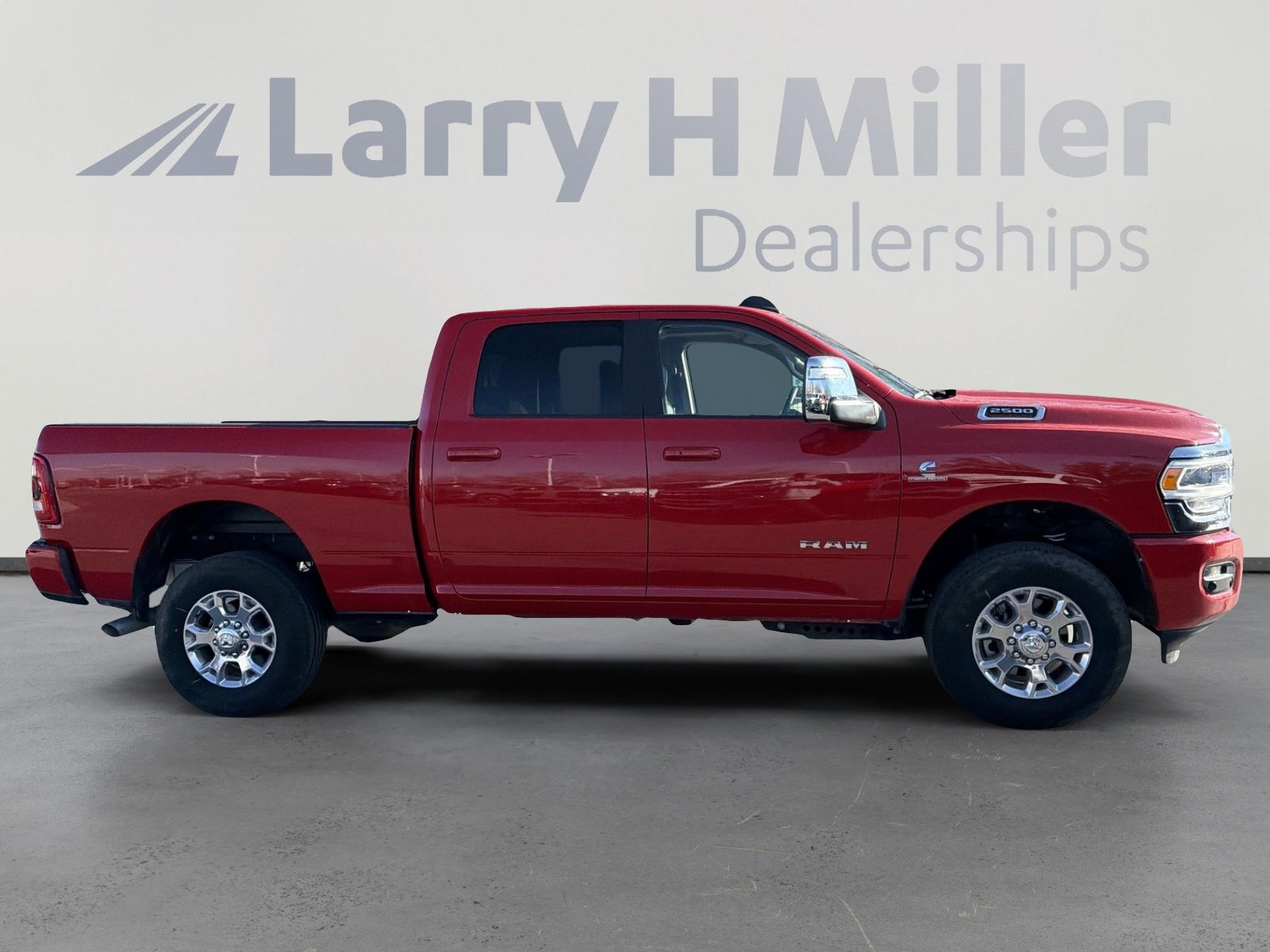 Used 2024 RAM 2500 Laramie image 9