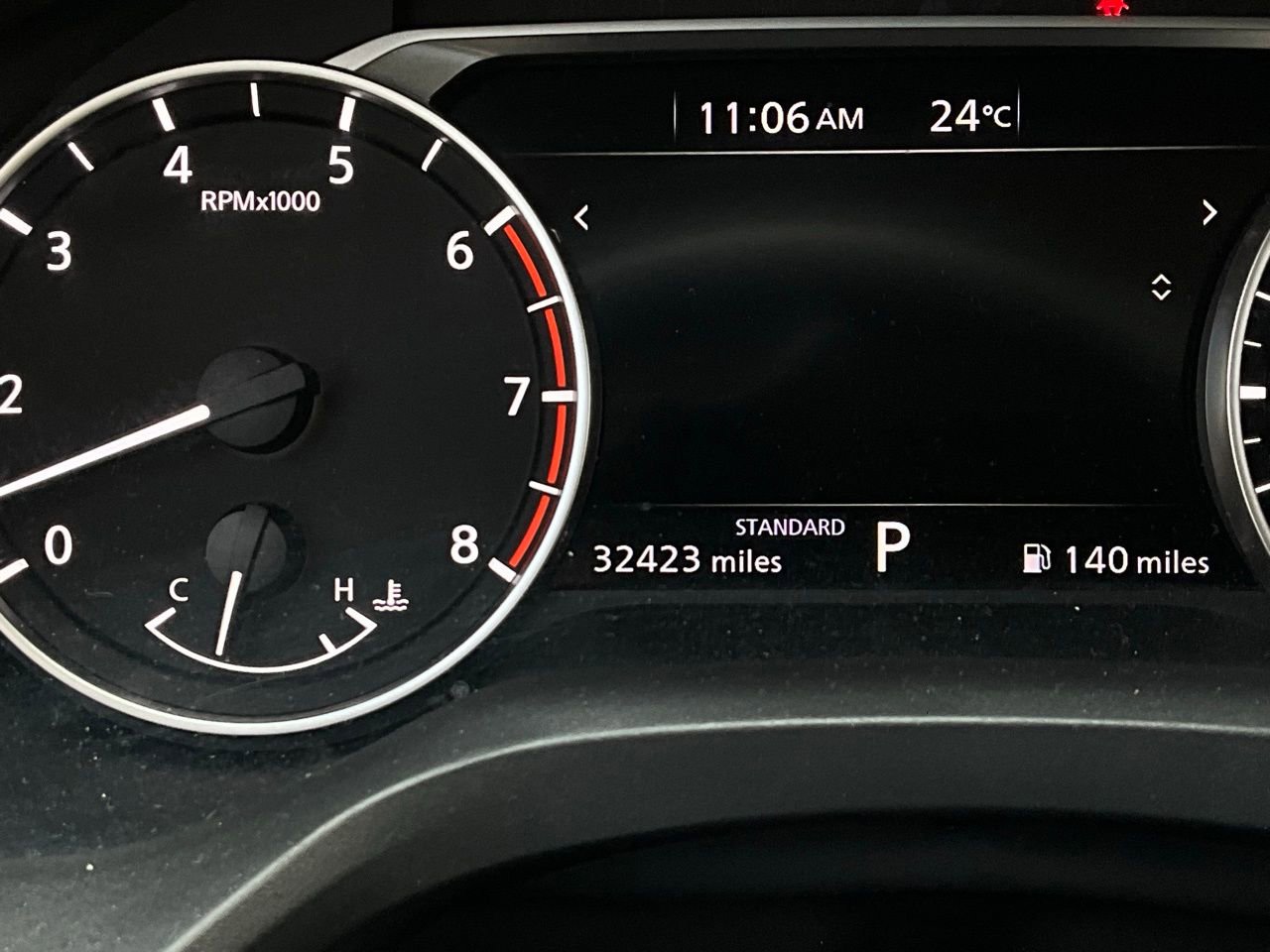 Used 2025 Nissan Rogue SV image 38