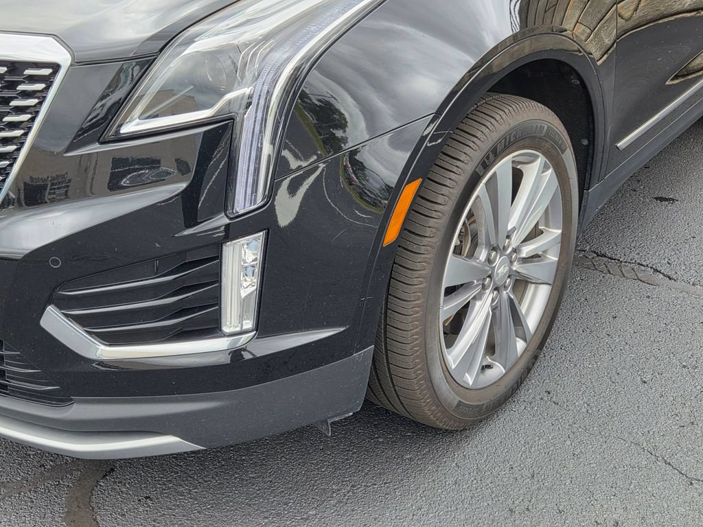 Used 2024 Cadillac XT5 Premium Luxury w/ LPO, Floor Liner Package AWD/4WD image 10