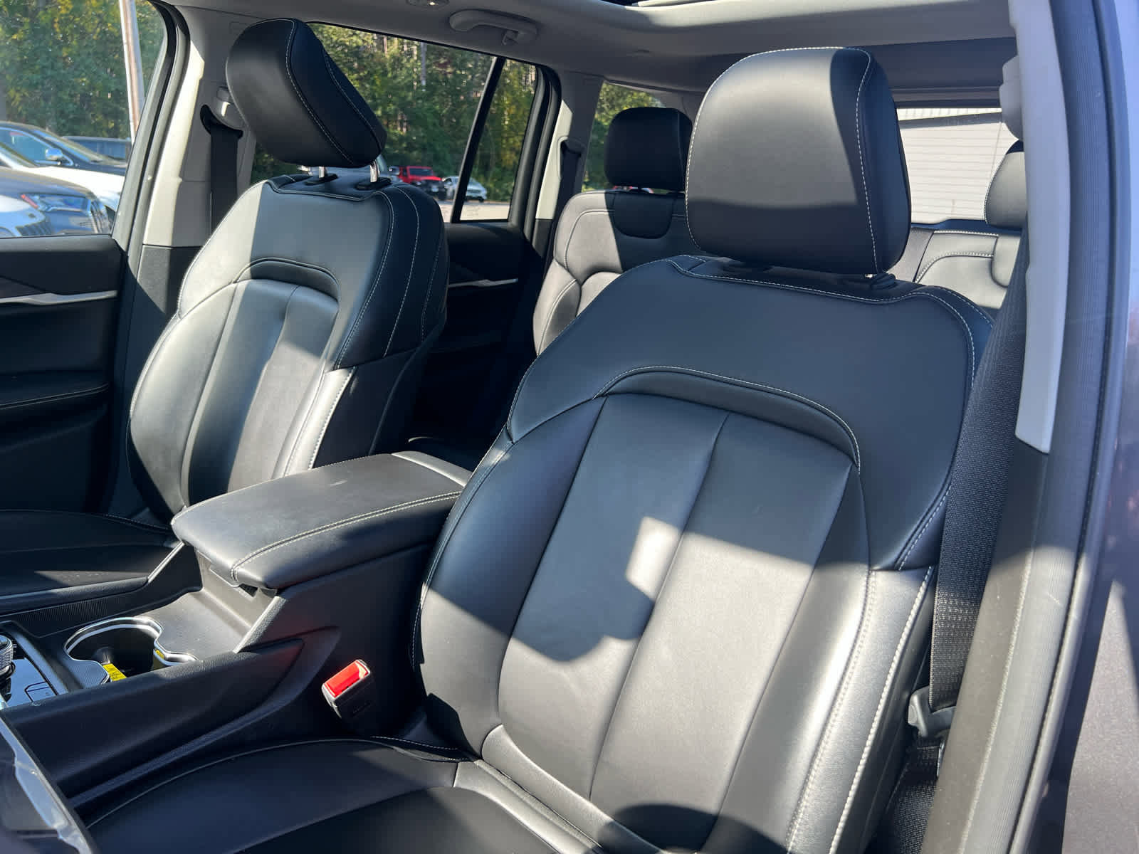 Used 2024 Jeep Grand Cherokee Limited 4xe image 33