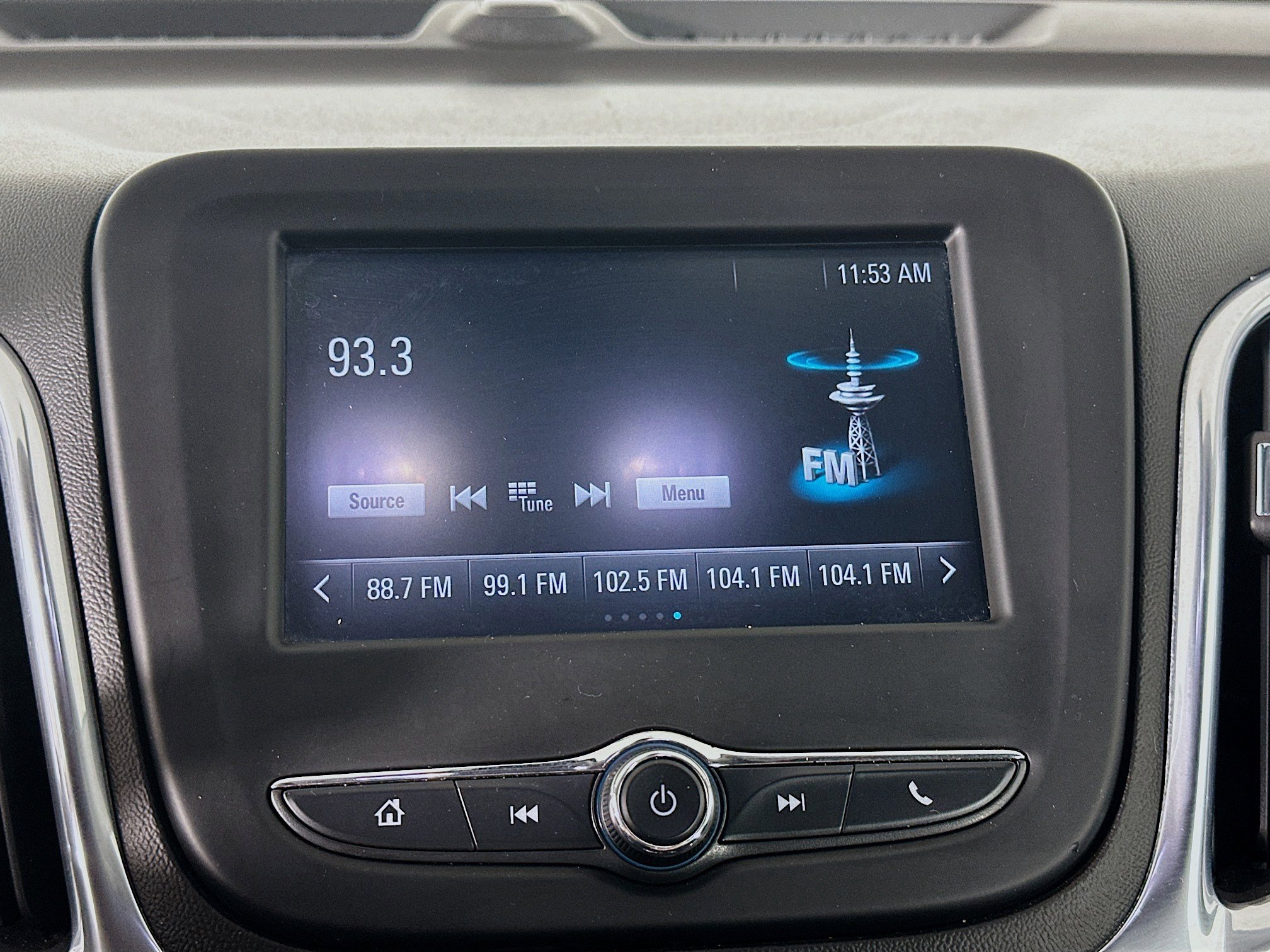 Used 2018 Chevrolet Equinox LT image 19