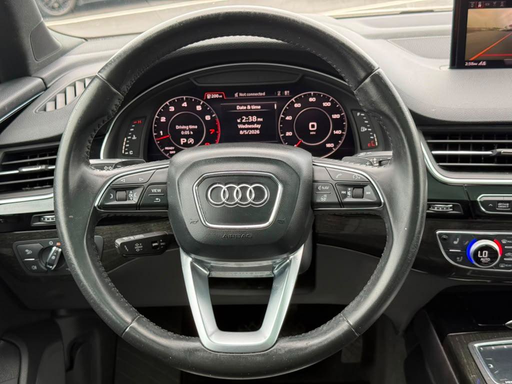 Used 2018 Audi Q7 3.0T Prestige AWD/4WD image 13