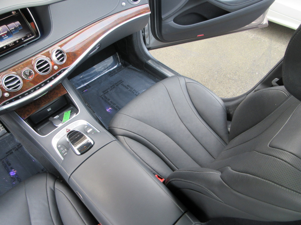 Used 2015 Mercedes-Benz S 550 Sedan image 20