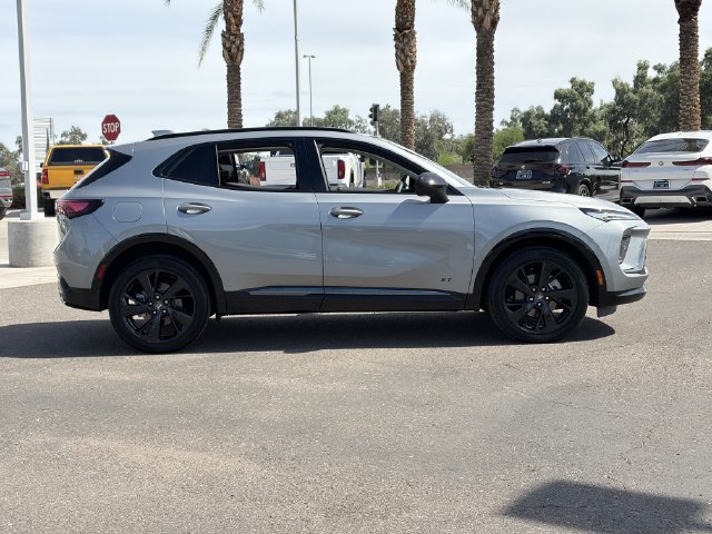 Used 2025 Buick Envision Sport Touring AWD/4WD image 5