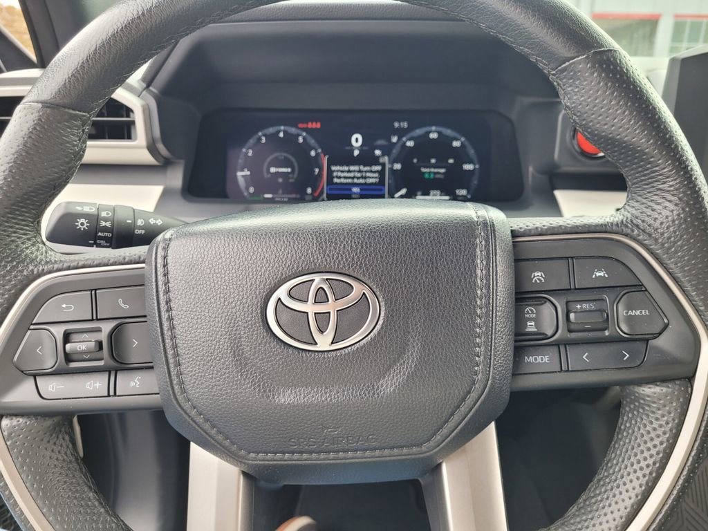 Used 2024 Toyota Tacoma TRD Off-Road AWD/4WD image 21