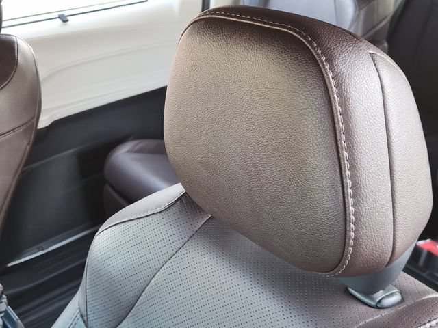 Certified 2021 Toyota Sienna Platinum FWD image 14