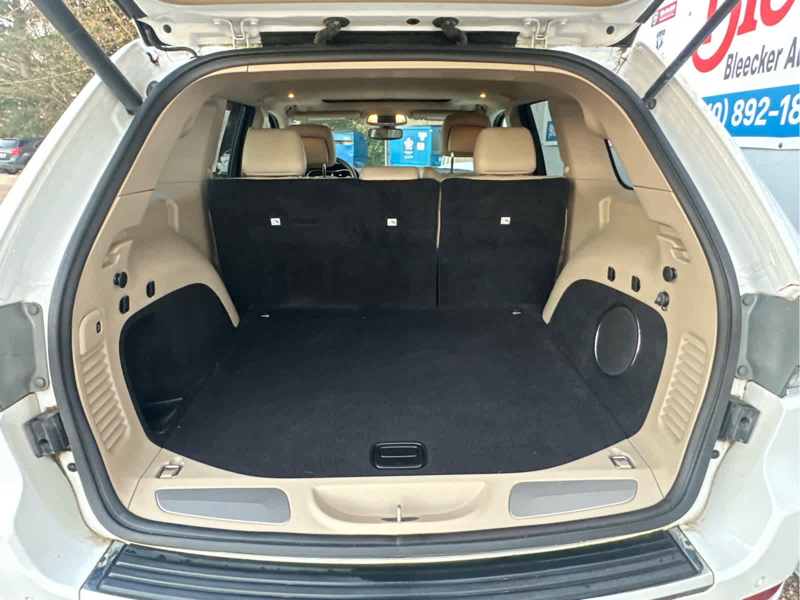 Used 2019 Jeep Grand Cherokee Limited w/ Trailer Tow Group IV image 19