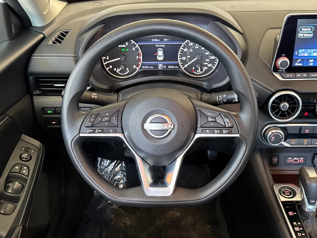 Used 2025 Nissan Sentra SV FWD image 13