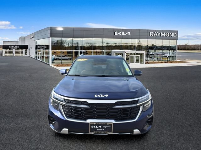 Certified 2024 Kia Seltos EX AWD/4WD image 8