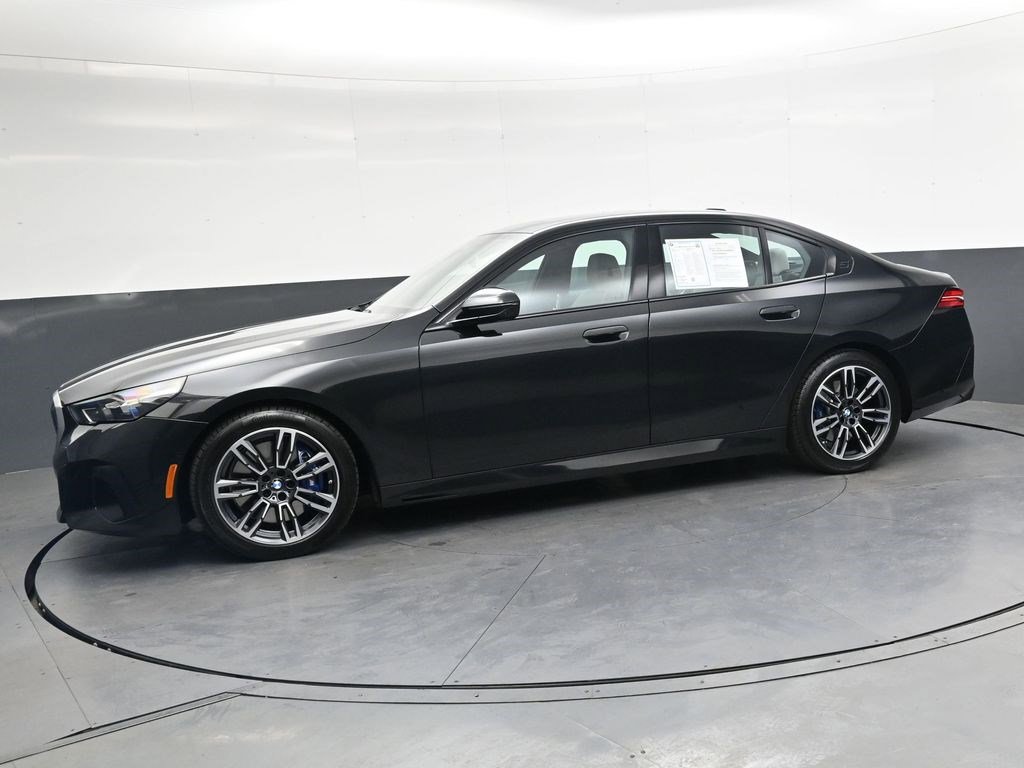 Used 2024 BMW 540i xDrive w/ Premium Package AWD/4WD image 7