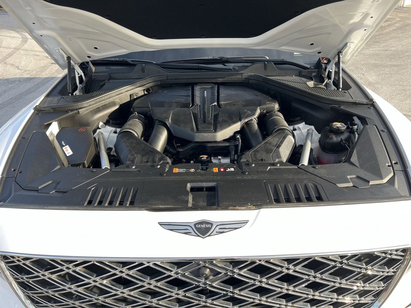 Used 2025 Genesis GV80 3.5T Prestige image 28