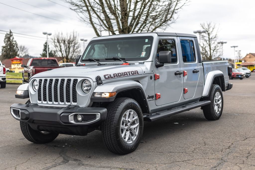 Used 2023 Jeep Gladiator Sport image 6
