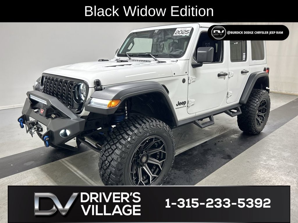 Used 2025 Jeep Wrangler Unlimited Sport AWD/4WD image 5