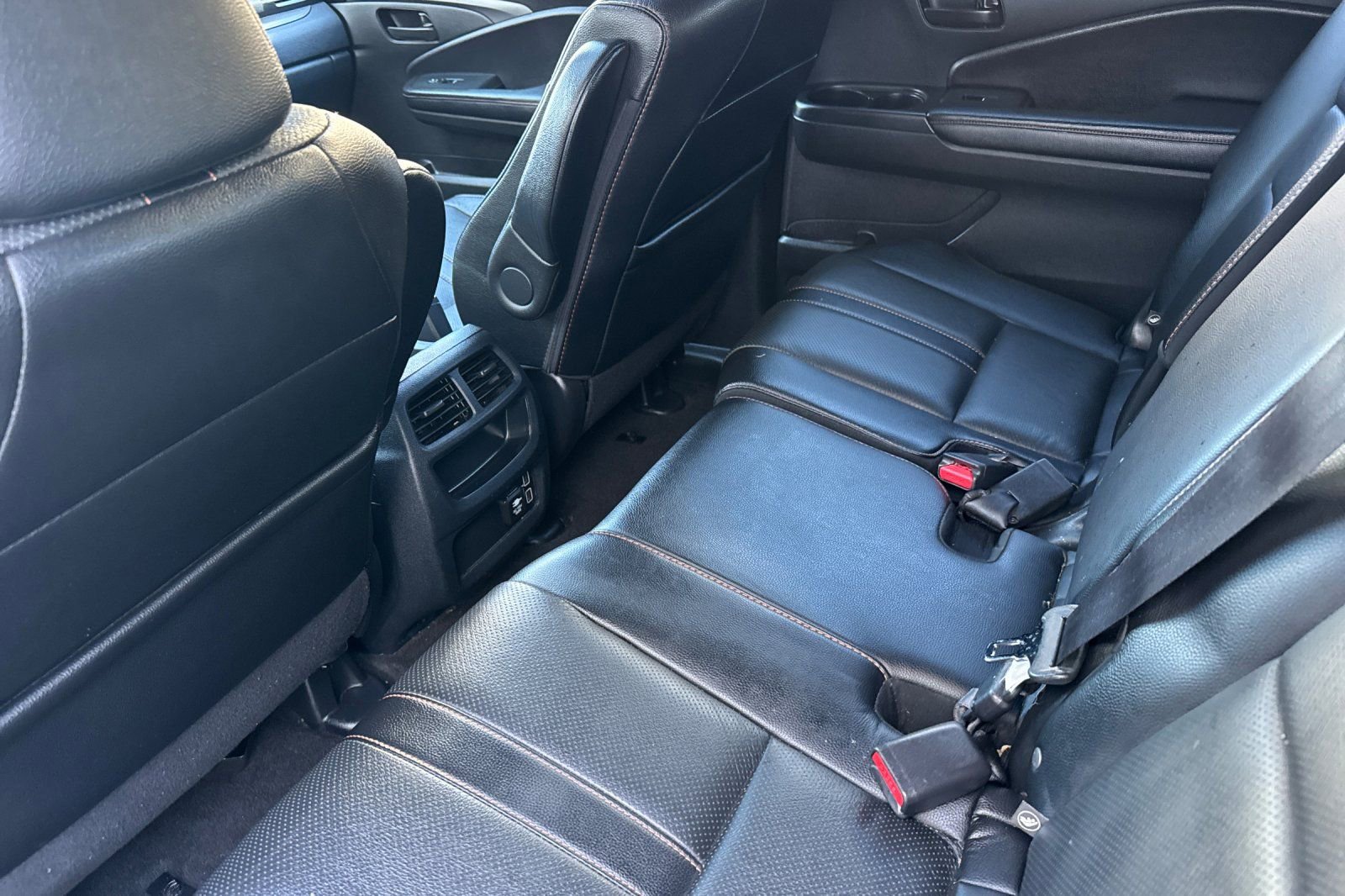 Used 2022 Honda Passport TrailSport image 14
