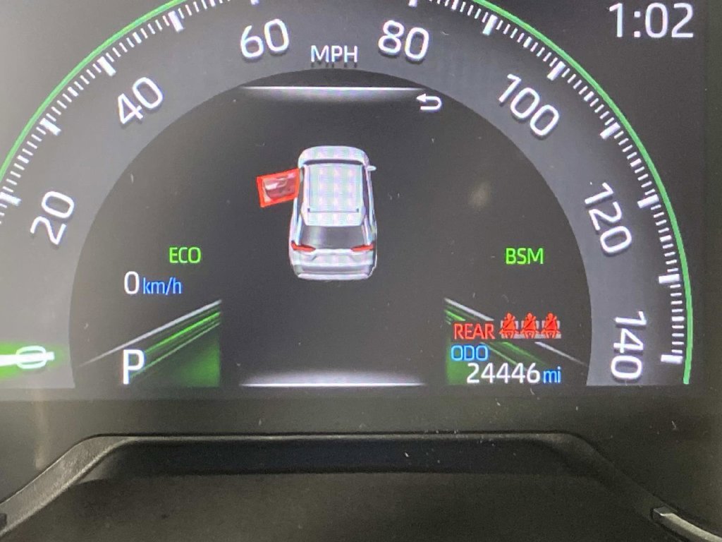 Used 2025 Toyota RAV4 LE AWD/4WD image 19
