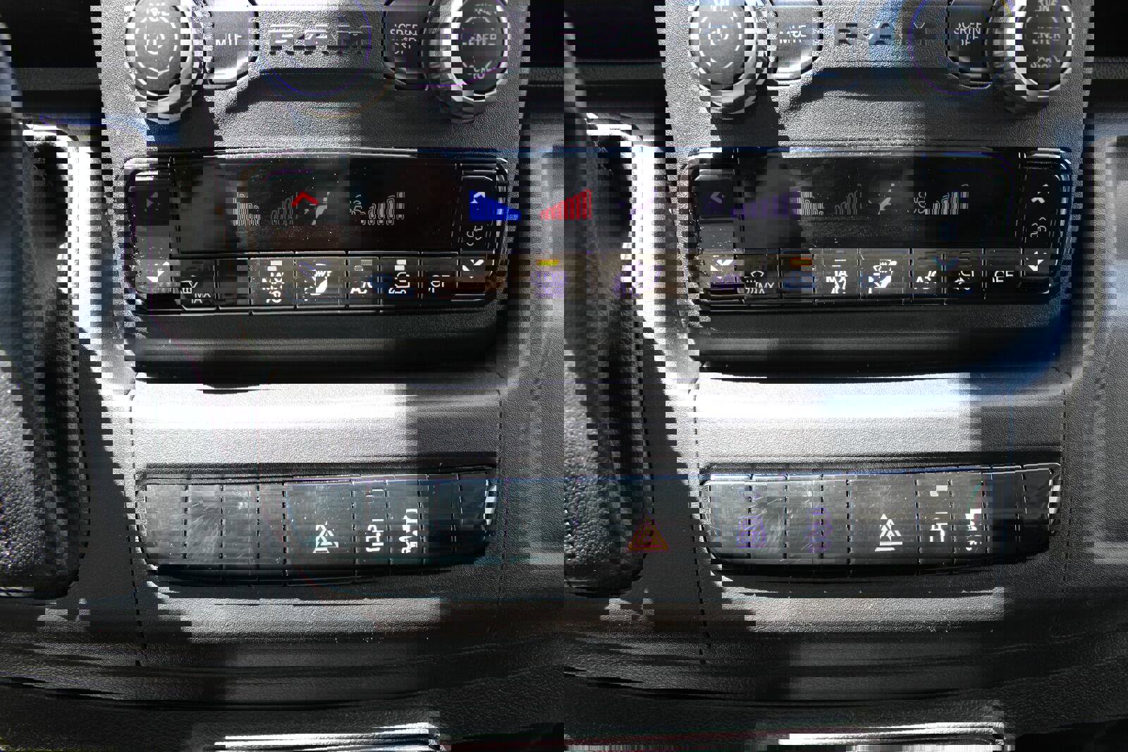 Used 2023 RAM ProMaster 2500 image 21