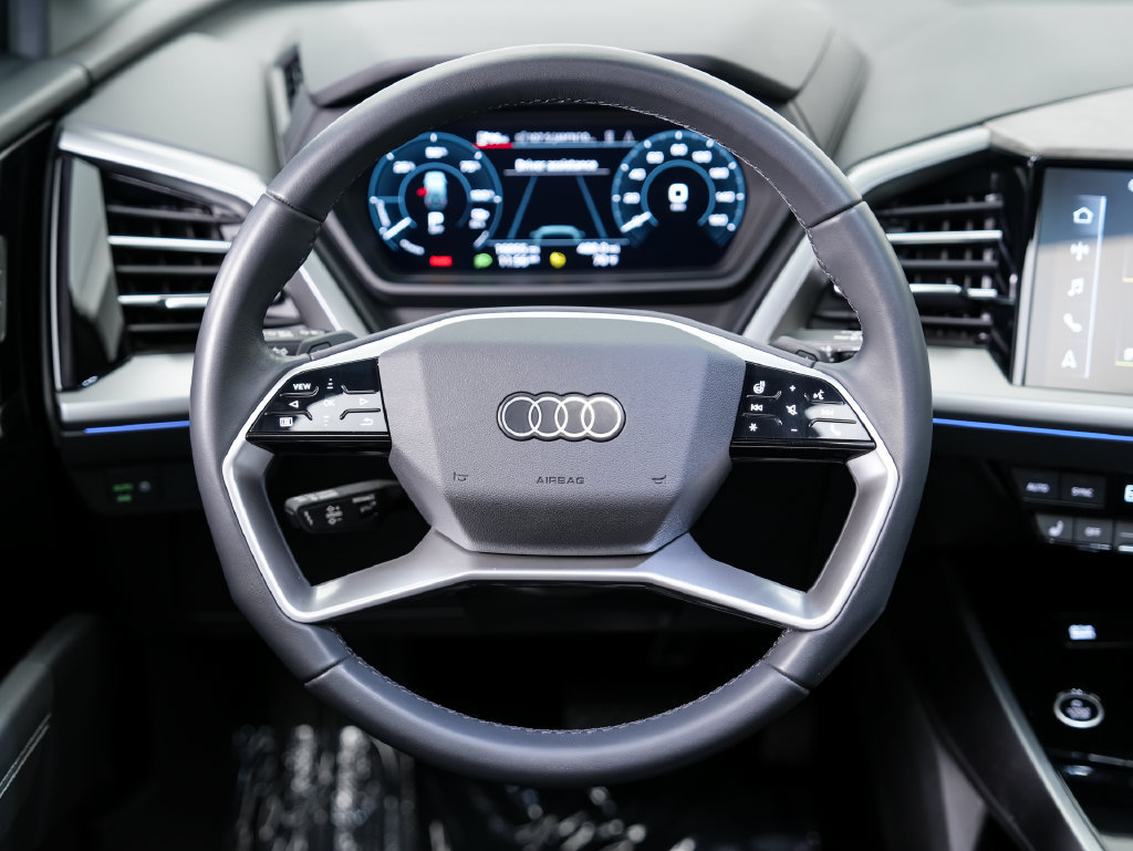 Used 2023 Audi Q4 e-tron Premium Plus w/ Premium Plus RWD image 11