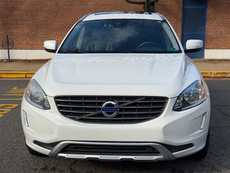Used 2016 Volvo XC60 T5 Premier image 5
