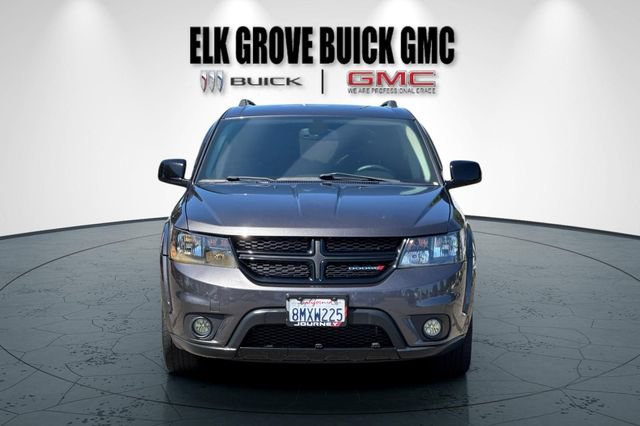 Used 2019 Dodge Journey SE w/ Blacktop Package FWD image 9