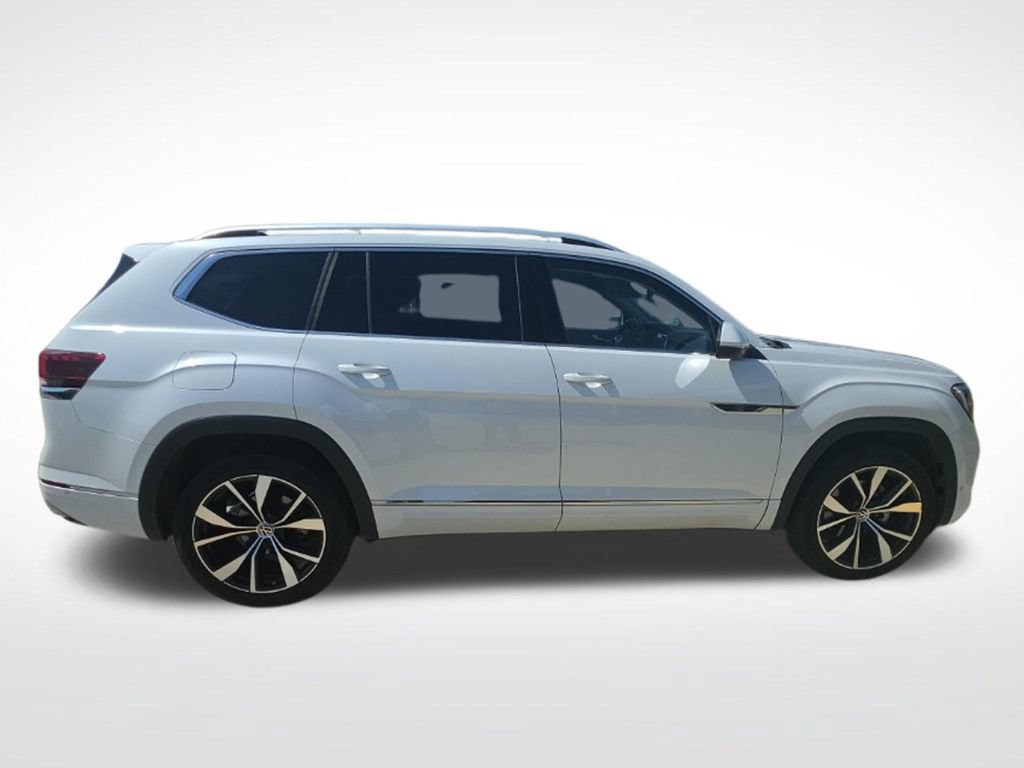 Used 2025 Volkswagen Atlas SEL Premium R-Line AWD/4WD image 41