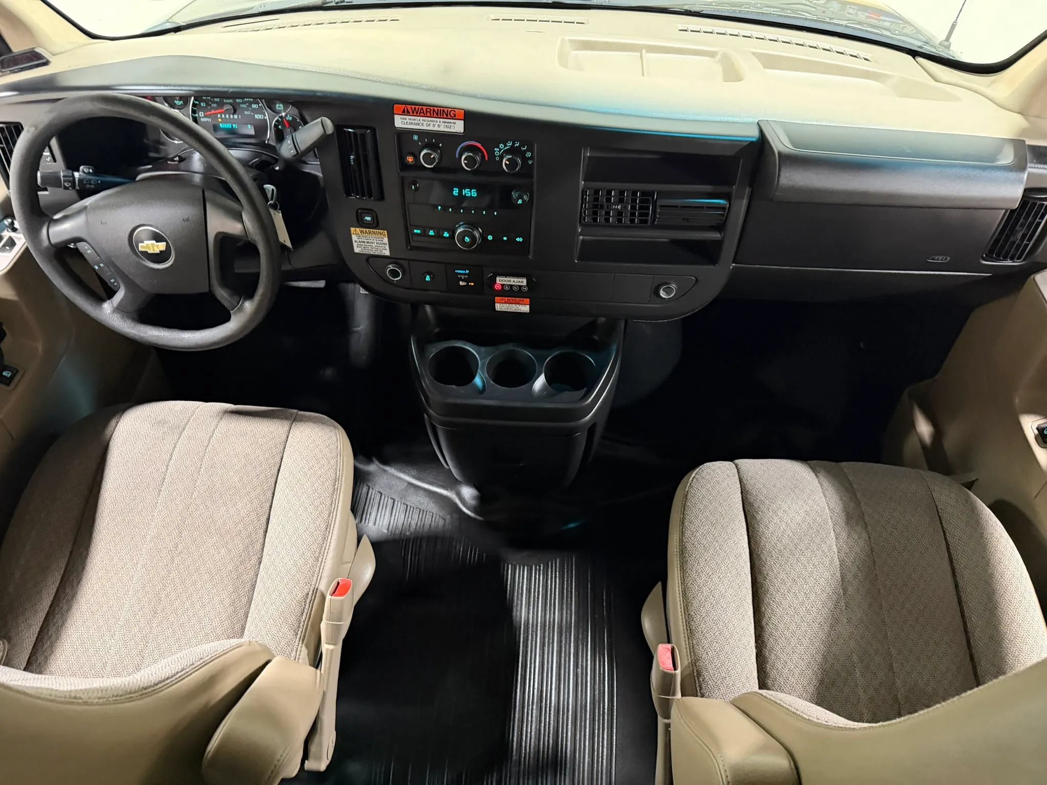 Used 2014 Chevrolet Express 3500 LT w/ LT Preferred Equipment Group RWD image 39