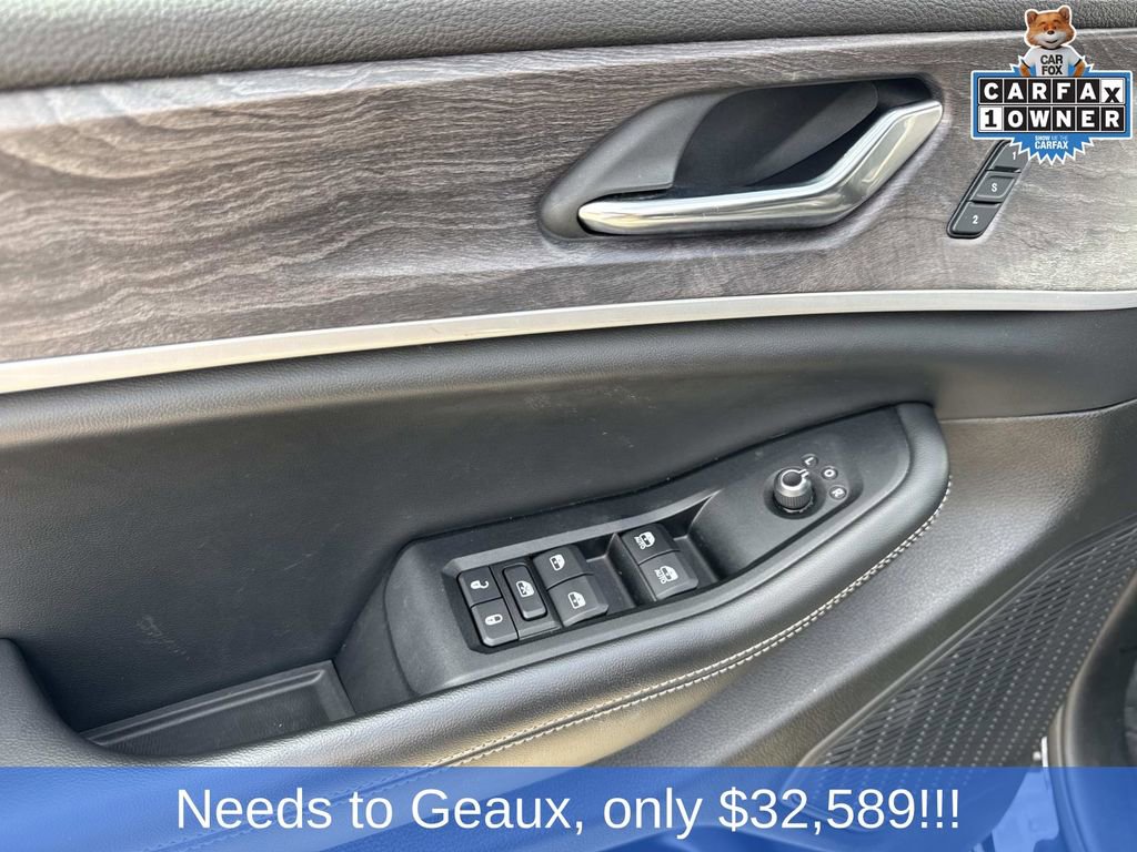 Used 2024 Jeep Grand Cherokee Limited image 37