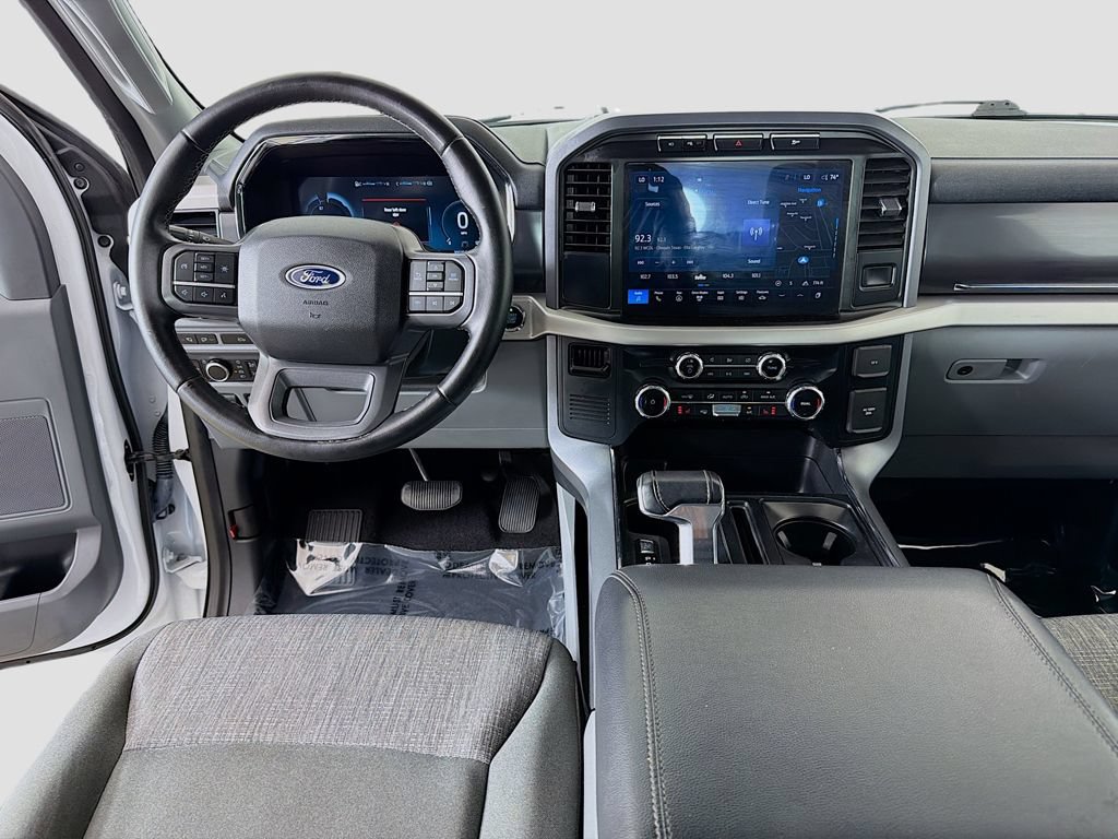 Used 2023 Ford F150 Lightning XLT AWD/4WD image 26