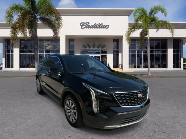 Used 2019 Cadillac XT4 Premium Luxury w/ Driver Awareness Package FWD image 3