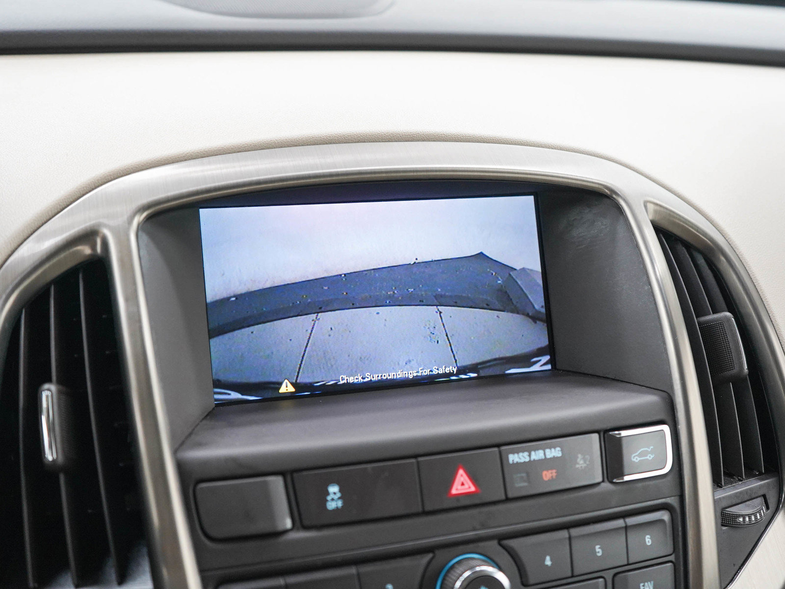 Used 2014 Buick Verano FWD image 20