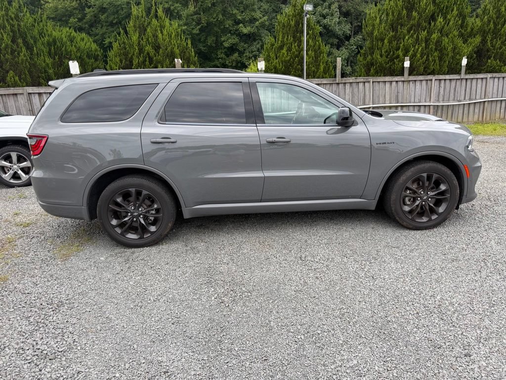Used 2023 Dodge Durango R/T w/ Hemi Orange Plus Package AWD/4WD image 8
