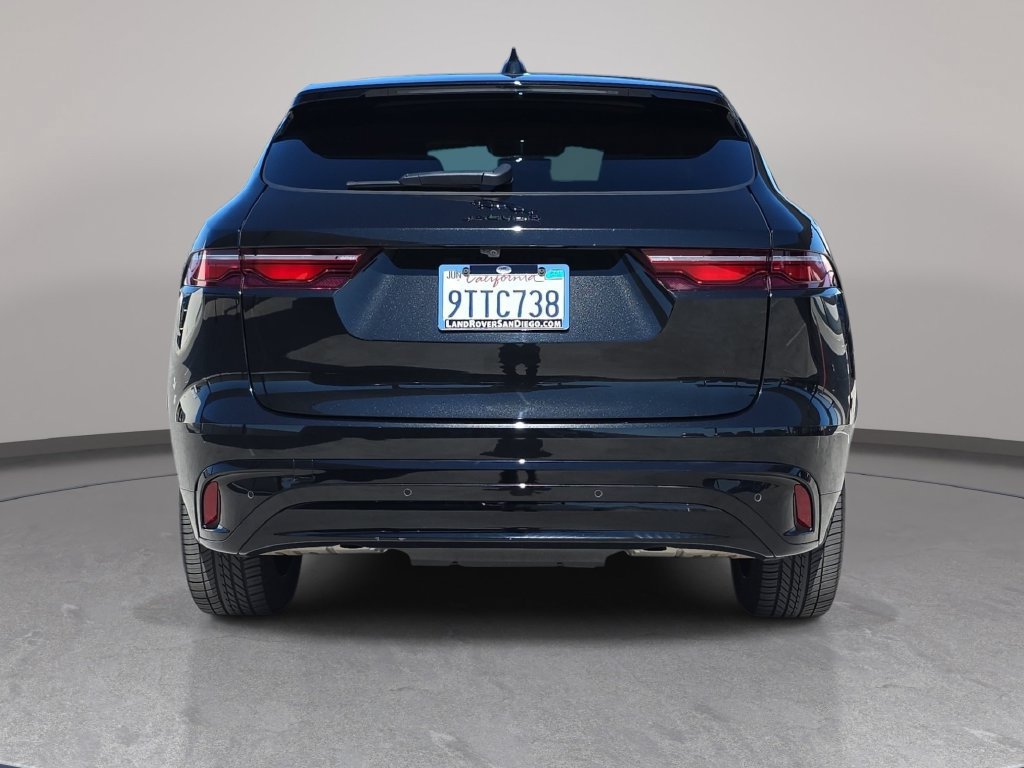 Certified 2025 Jaguar F-PACE R-Dynamic S AWD/4WD image 6