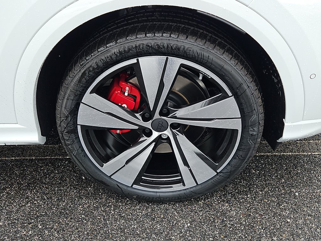 New 2026 Audi SQ5 Prestige AWD/4WD image 4