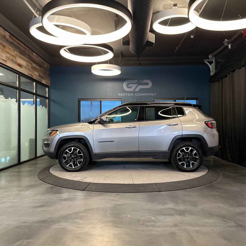 Used 2021 Jeep Compass Trailhawk w/ Sun and Sound Group AWD/4WD image 6