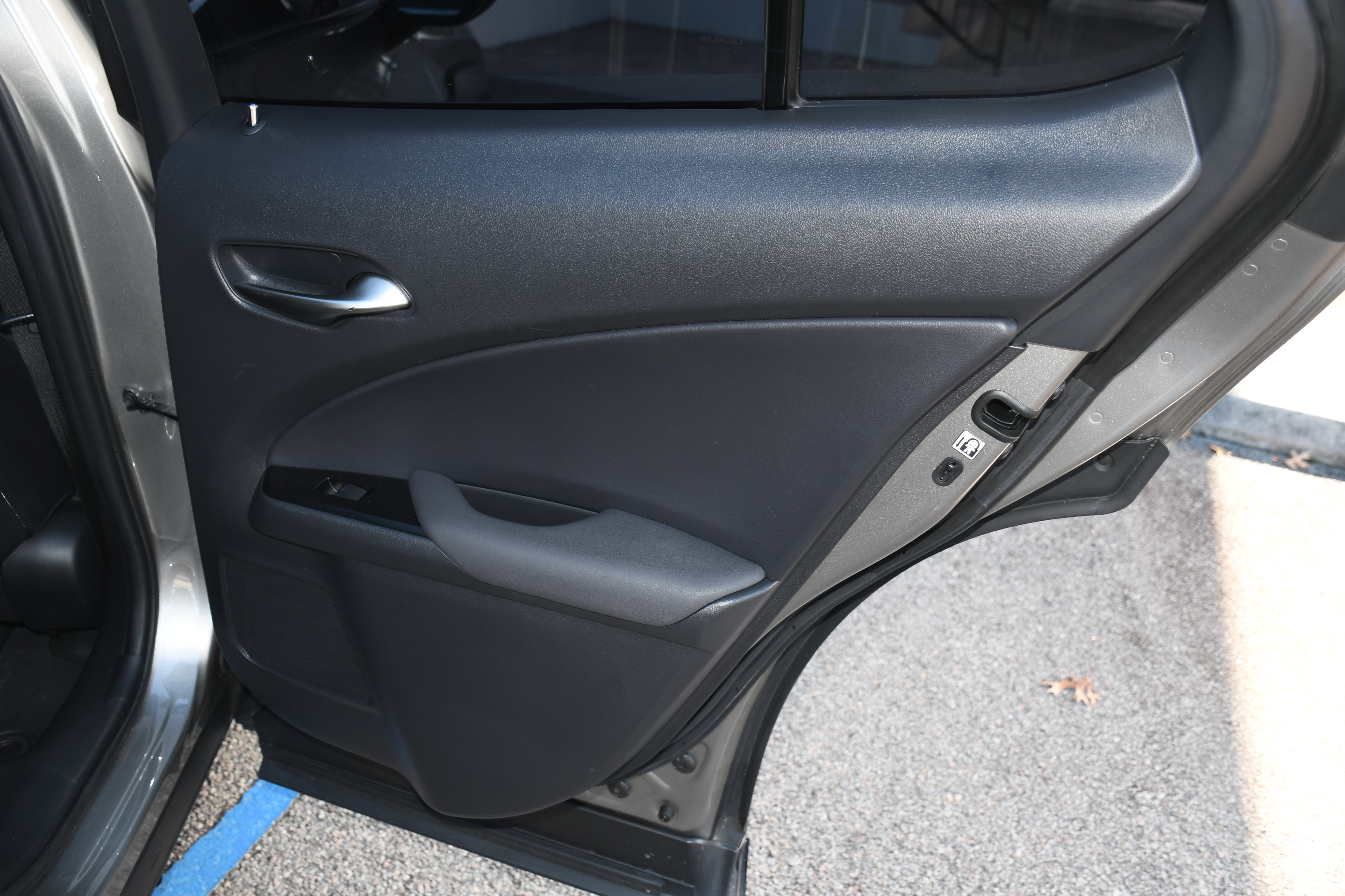 Used 2019 Lexus UX 200 F Sport w/ Premium Package image 20