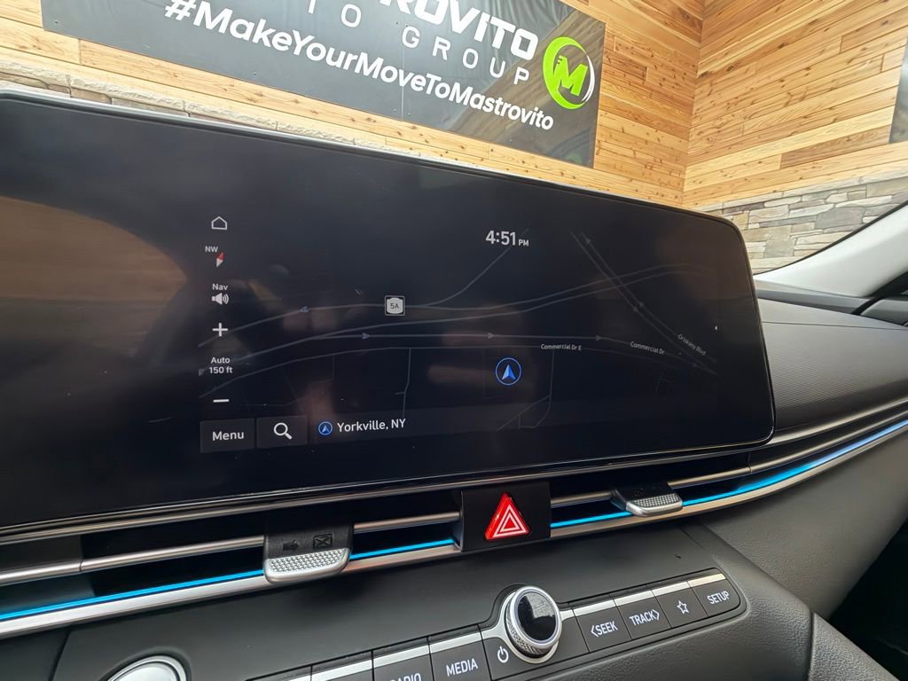 Certified 2024 Hyundai Elantra SEL image 20