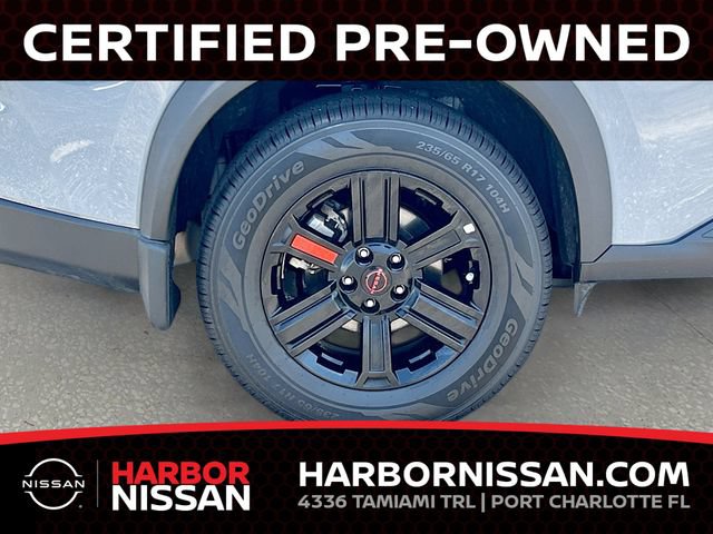 Certified 2025 Nissan Rogue SV AWD/4WD image 29