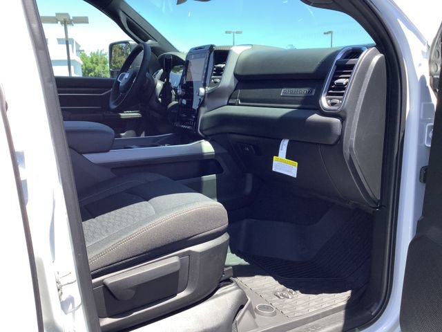 New 2026 RAM 3500 Big Horn AWD/4WD image 41