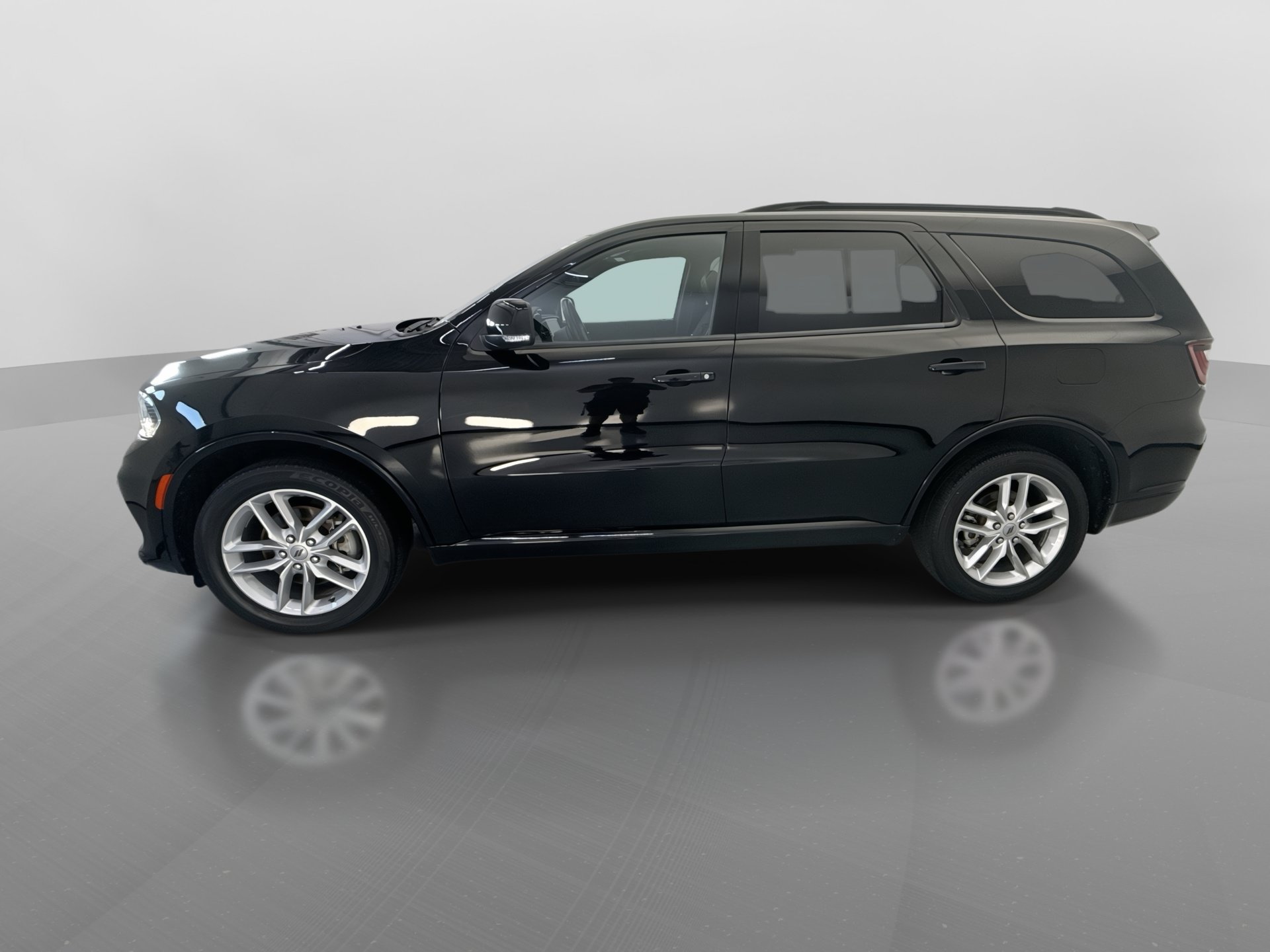 Used 2024 Dodge Durango GT AWD/4WD image 2
