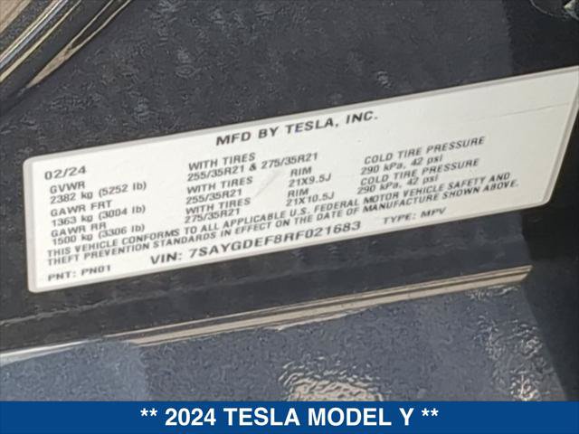 Used 2024 Tesla Model Y Performance AWD/4WD image 23