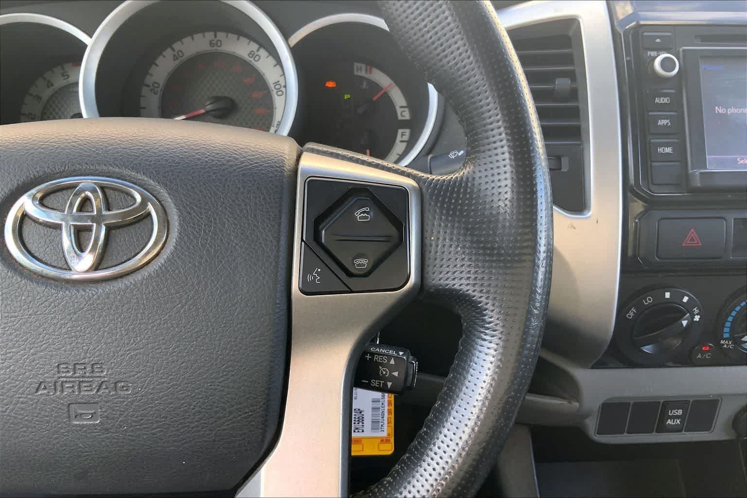 Used 2014 Toyota Tacoma PreRunner RWD image 25