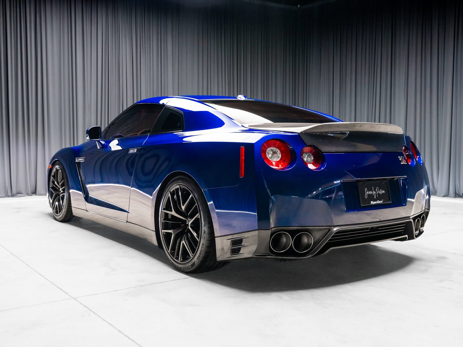 Used 2013 Nissan GT-R Black Edition AWD/4WD image 40