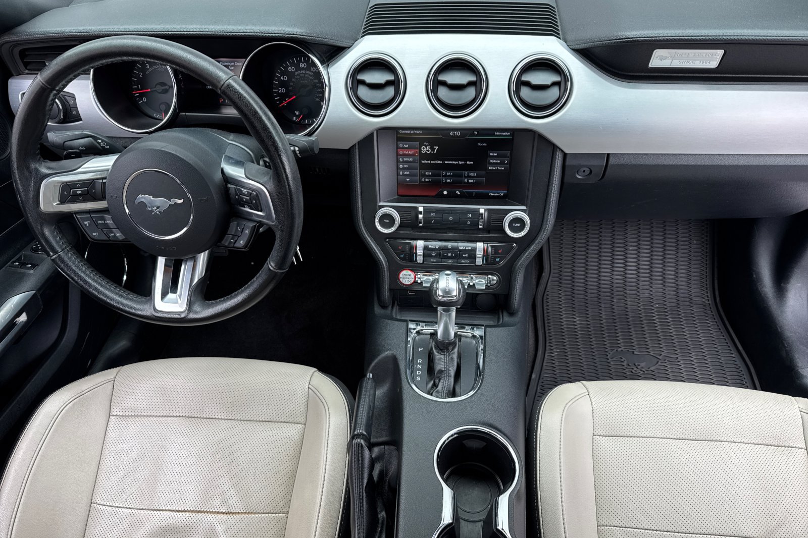 Used 2015 Ford Mustang Premium RWD image 15