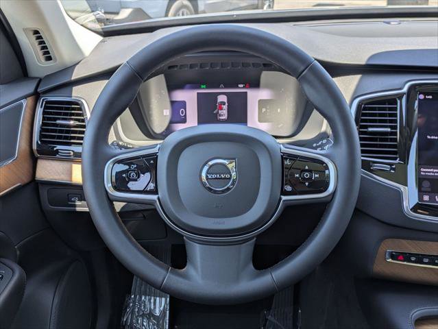 Used 2023 Volvo XC90 B5 Plus AWD/4WD image 9