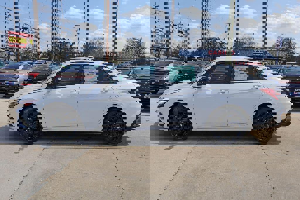 New 2026 Hyundai Elantra Sport image 27