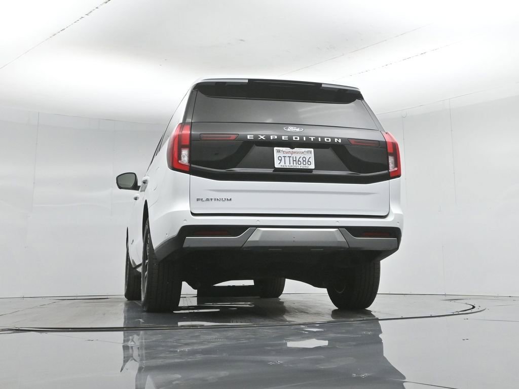 Used 2025 Ford Expedition Platinum AWD/4WD image 52