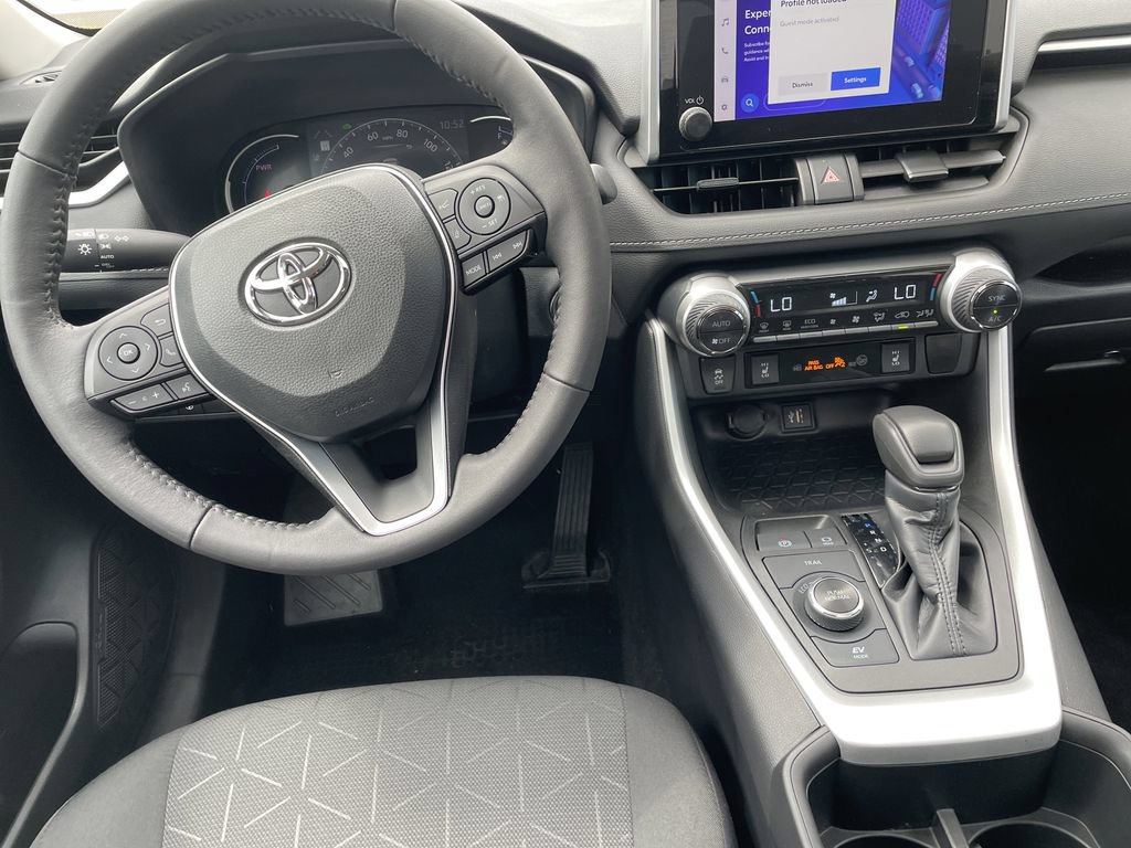 Used 2023 Toyota RAV4 XLE w/ Convenience Package AWD/4WD image 15